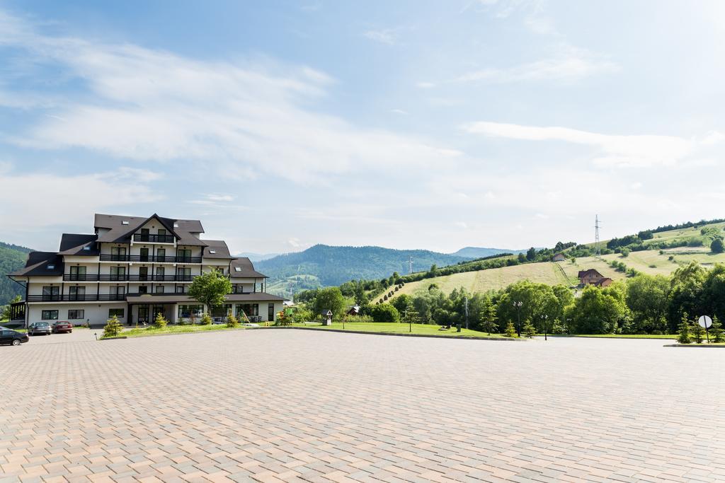 Hotel Toacabellevue Gura Humorului Exteriör bild